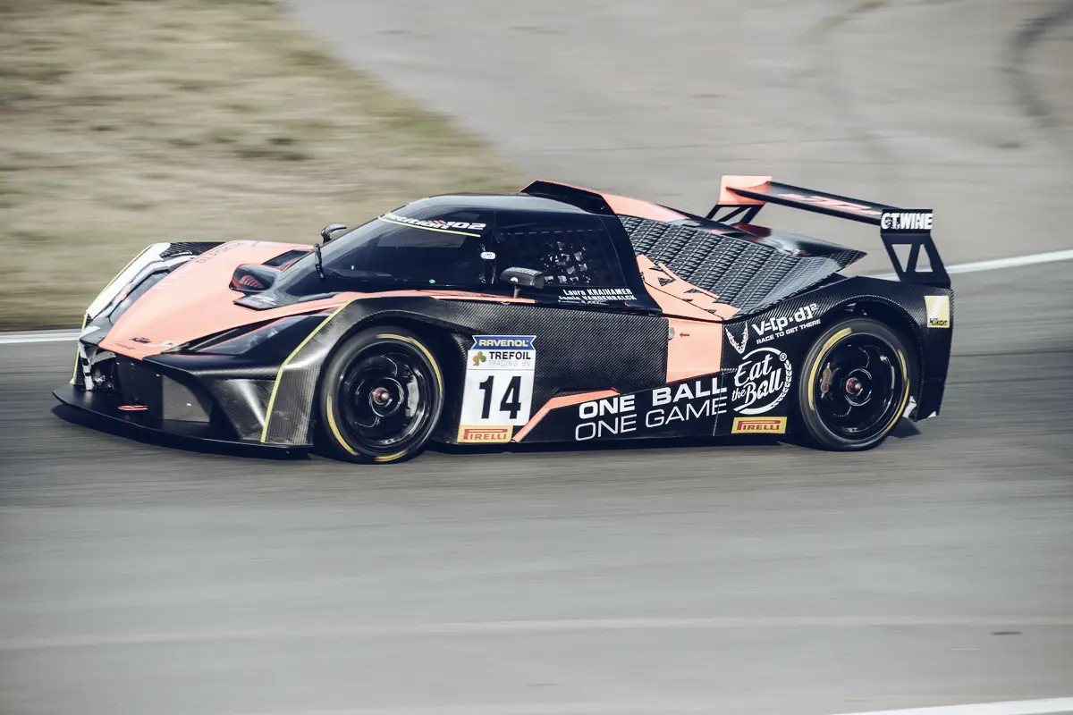 Jamie Vandenbalck in de KTM X-Bow GT4