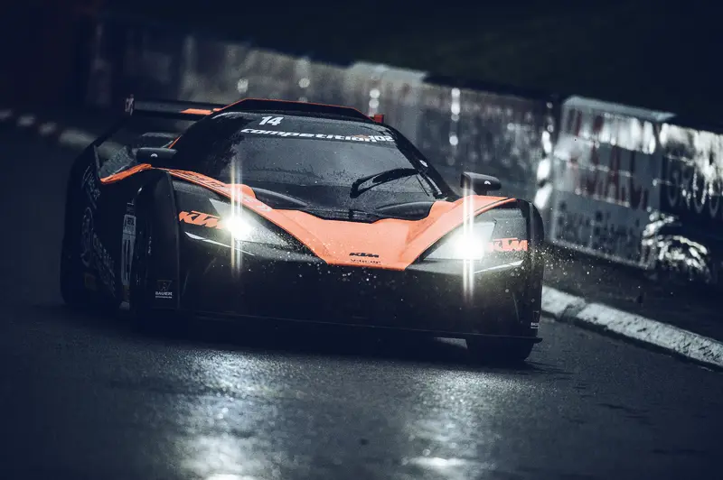 Jamie Vandenbalck — KTM X-Bow GT4 bij valavond