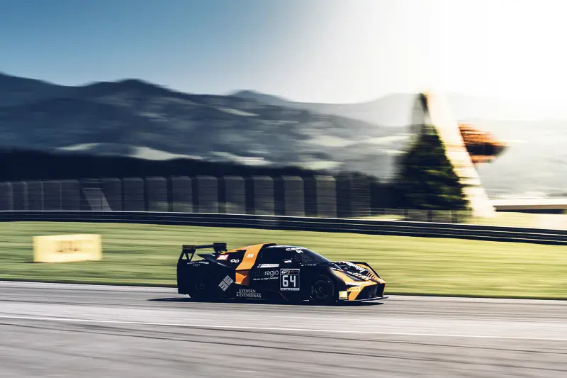 Jamie Vandenbalck — KTM X-Bow GT4 op snelheid